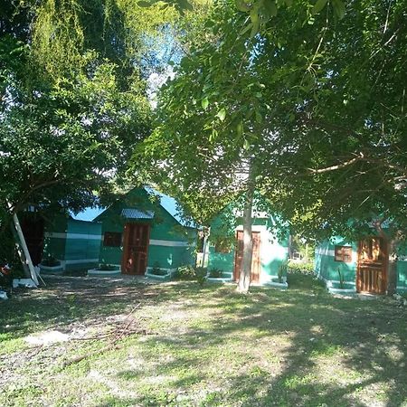 Cabanas Kukulkan Xpujil Esterno foto